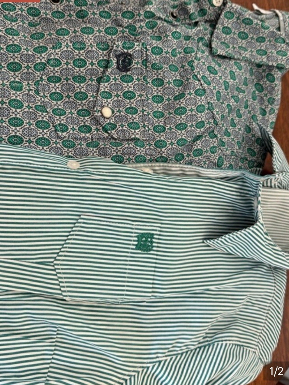 Cinch Women's Green Patterned and Striped Button-Down Tops